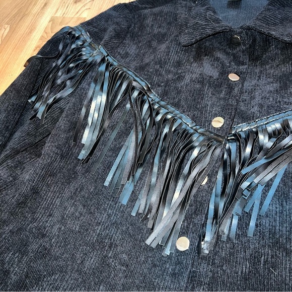 Black Tassle Western Jacket - Picture 5 of 7
